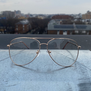 Clear Lens Gold Rim Aviators