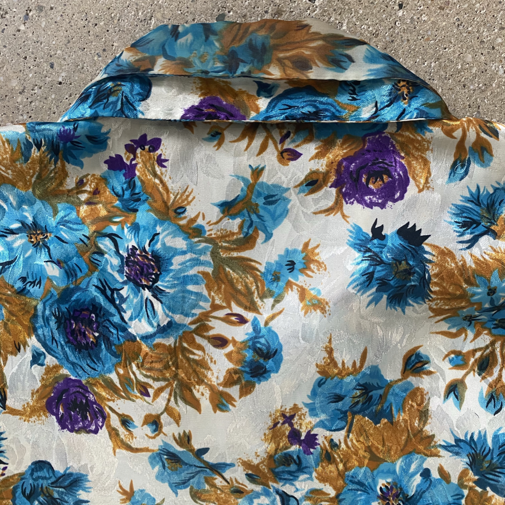 1970s Vintage Floral Blouse with Double Lapel Collar